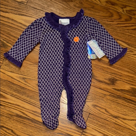 Clemson Tigers Ruffle Footed Bodysuit Pajamas Baby Outfit - Picture 1 of 3